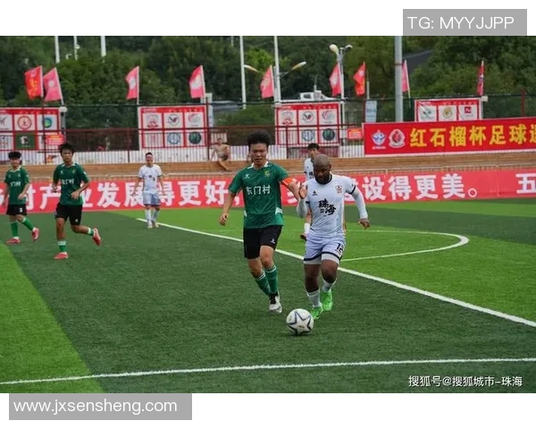 探索足球的玩法与技巧提升球员综合素质的有效方法与策略